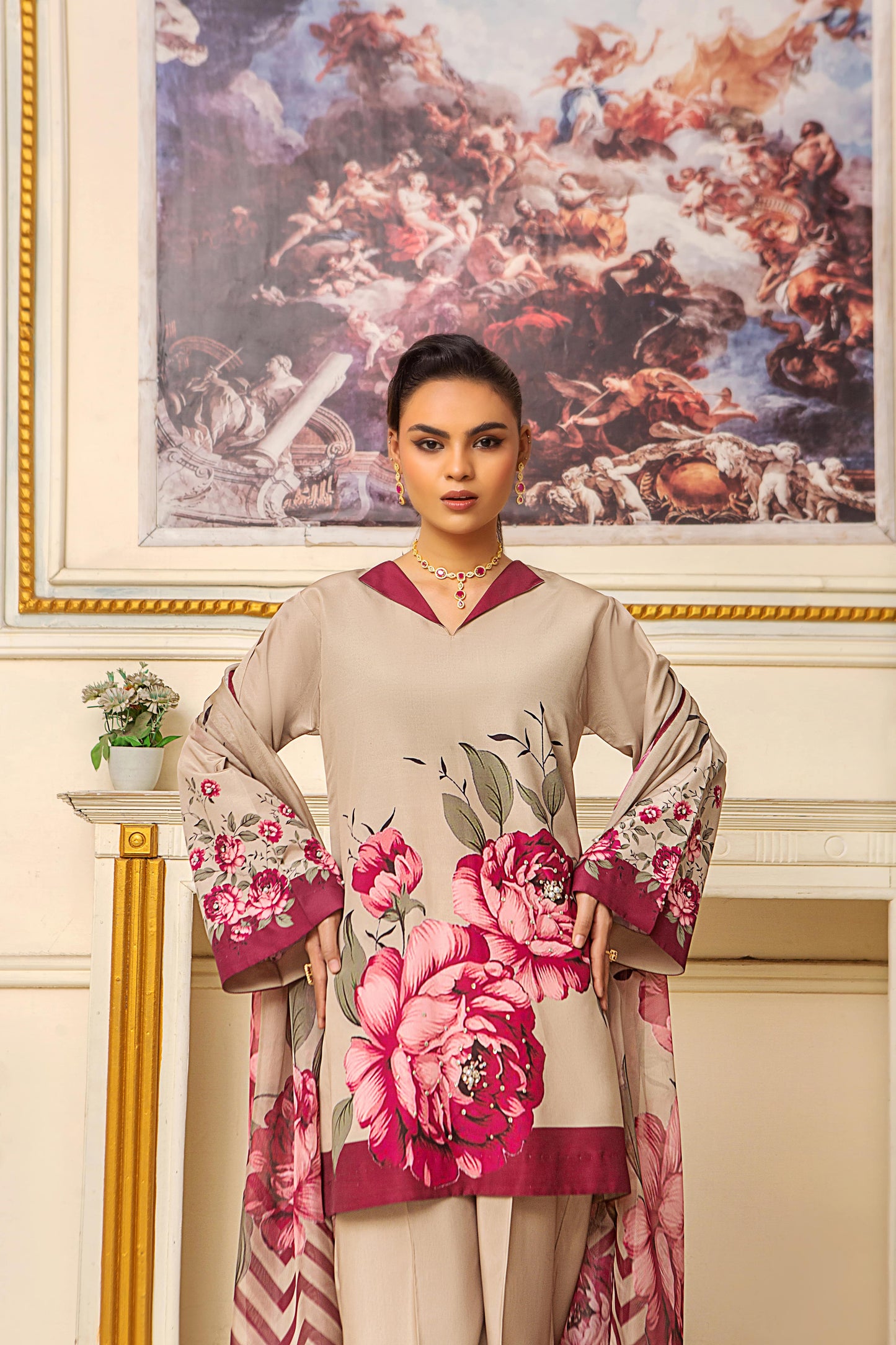 NAURA TOP