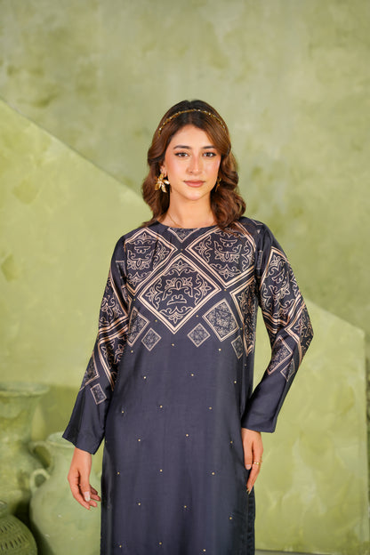 Noir Damask